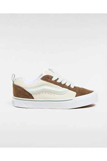 Vans Knu Skool - Comfortable and Fashionable Sneakers