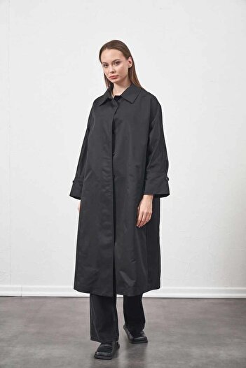 Mevra Oversize Trenchcoat Jacket Black