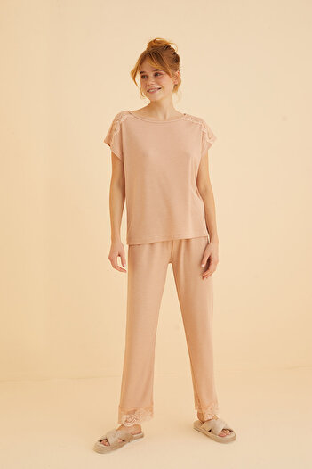 Siyah İnci mink Lace Detailed Soft Touch Slim Knitted Pajamas Set