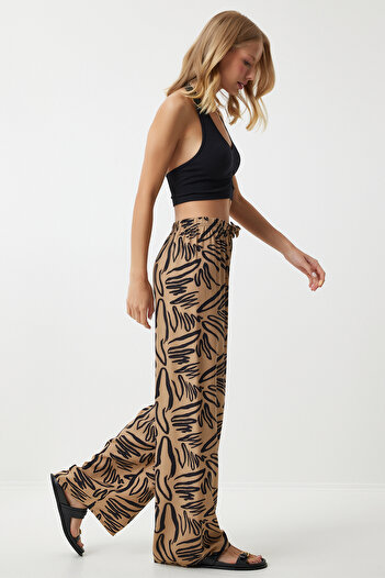 Happiness İstanbul Women's Dark Beige Patterned Flowing Viscose Palazzo Trousers EN00606
