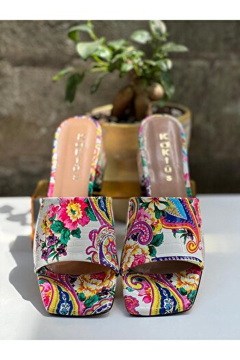 Kaktüs Single Band Flower Patterned Heeled Slippers