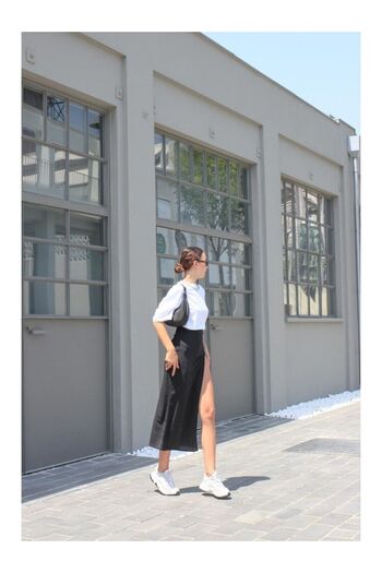 Look Kadıköy Woman's Black Sandy Skirt Slit Yky