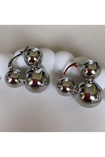 VNS Accessories Silver Triple Ball Earrings