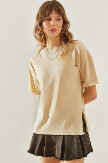 Bianco Lucci Crew Neck Women's T-Shirt with Slit Sleeve Detail - Short Sleeve Basic Model60251203