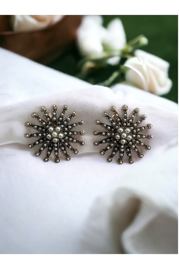 FAYRA ACCESSORIES Dandelion Earrings