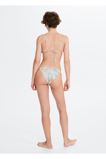 MANGO Woman Klasik Çiçekli Bikini Altı
