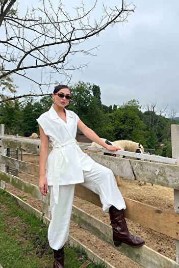 Seda Yalçın Atelier Ecru Belted Vest and Trousers Set - Shawl Collar