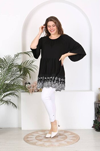 Butik Nilyam Plus Size Flexible Embroidered Blouse - Black 24103