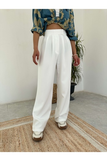 Elif Özbey Butik White Waist Pleated Design Trousers