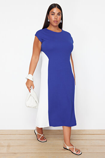 Trendyol Curve Saks -Ecru Color Blocked Midi Crepe Knitted Plus Size Dress TBBSS24AH00143