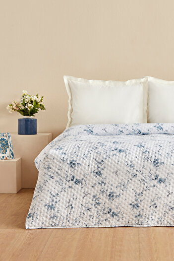 Sarah Anderson Marisa Double Bedspread Blue