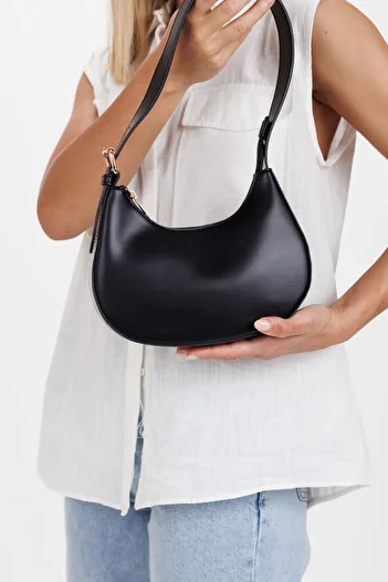Ecrou Black Women's Shoulder Bag - Stylish Design with Adjustable Handle