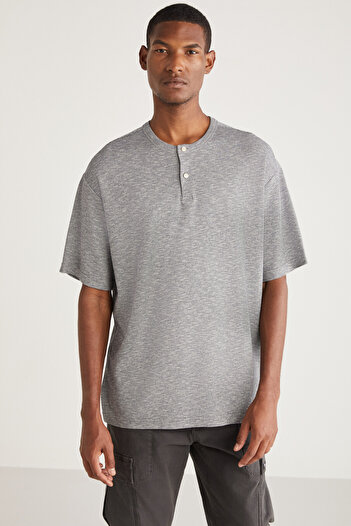 GRIMELANGE Millard Men's Button Collar Comfort Fit Special Textured Gray T-Shirt with Gray Look