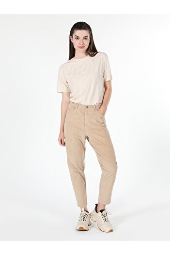 Colin's Beige Women's Trousers - Cl 1061062   Model