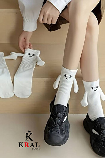 KRAL SOCKS Kadın - Erkek Beyaz Mıknatıslı El Ele Tutuşan Çorap (1 ADET)