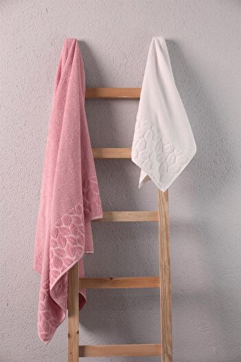 Nurpak Hazal Bath Towel Set