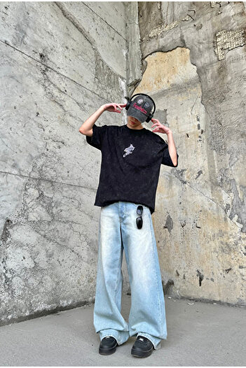 serline Мінімальний вишитий - Acid Wash Oversize T-shirt