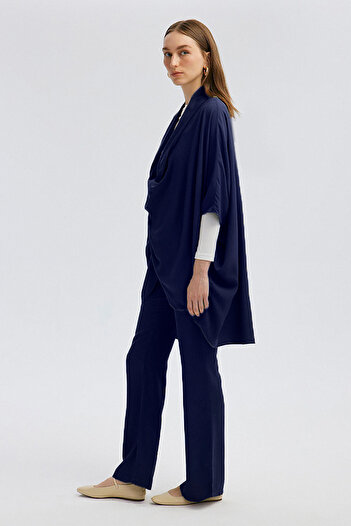 Touché Privé Draped Collar Tunic