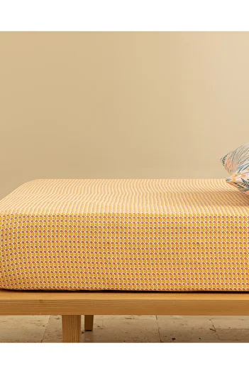 English Home Yellow Delta Easy-Iron Single Elastic Sheet