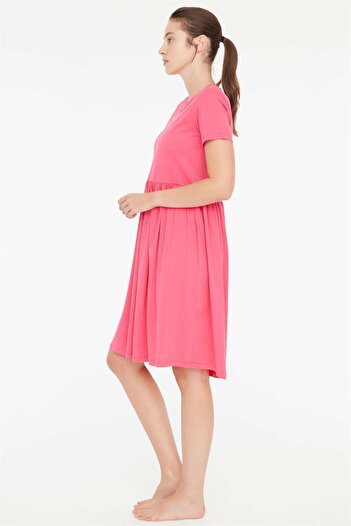 Mod Collection - Women's Fuchsia V-Neck Dress