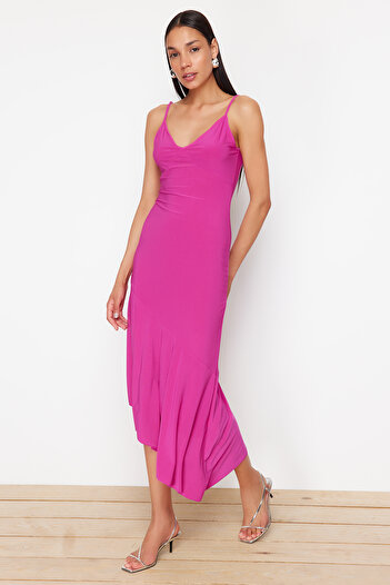 Trendyol Collection Φούξια λουράκι με λαιμόκοψη με ασύμμετρο στρίφωμα ελαστικό πλεκτό μίντι φόρεμα TWOSS24EL00815