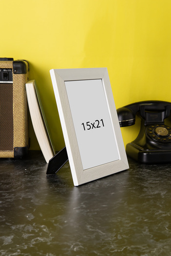 Araste 15x21 cm Adjustable Frame and Standing 30mm Photo and Picture Set