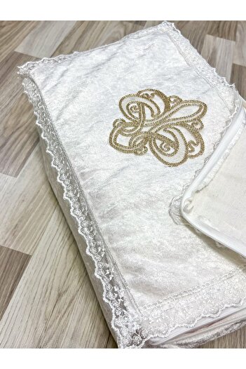 AYHANHOME Fransız Güpürlü Krem Kadife Söz Nişan Çeyizlik Kazak Hurcu 45x30x20