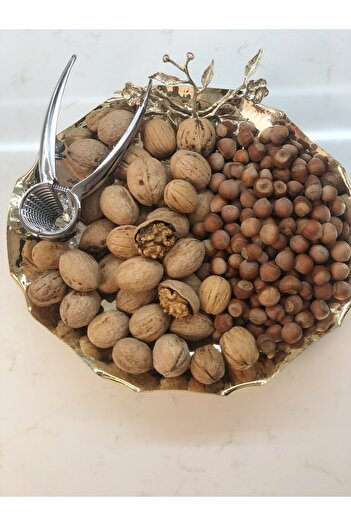 Makkam Home Luxury Walnut Cracker, Sturdy Stainless Steel Chrome Color Metal Walnut And Hazelnut Cracker