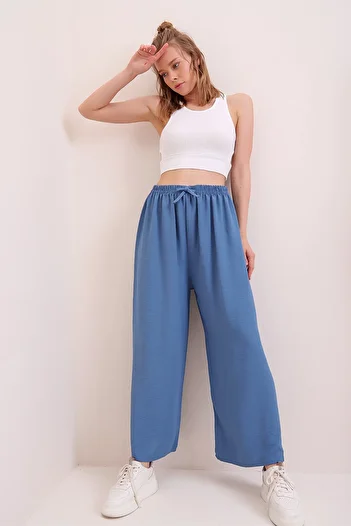 Trend Alaçatı Stili Women's Indigo Elastic Waist Relaxed Cut Aerobin Trousers