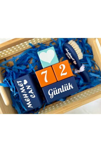 mogokids Bebek anı küpü seti renkli bebek saç fırçası isimli