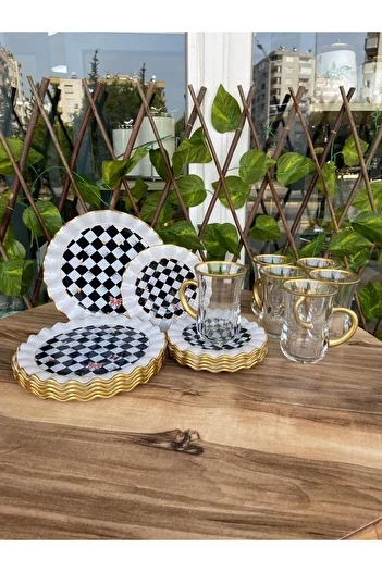 GÜRCÜGLASS 18 Pieces Checkered Tea Enjoyment with Handle