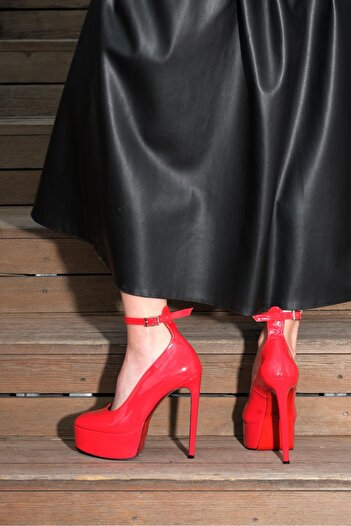 Sibel Durmaz Lizzy Red Patent Leather High Platform Sandals