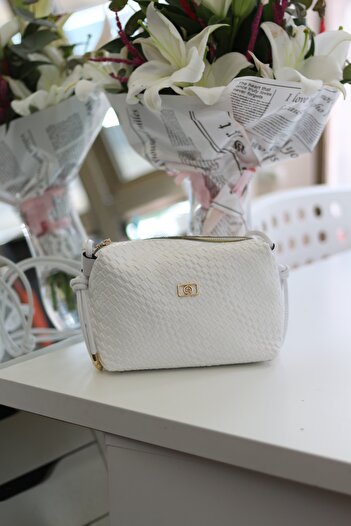 Moom Bag White Diamond Patterned Women's Shoulder Bag - Thin Knot Strap