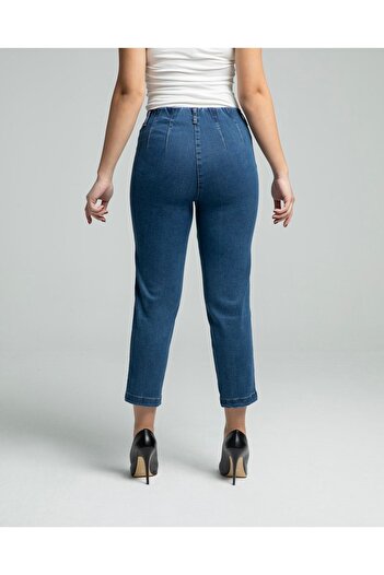 Monmark Phia Cropped Jean
