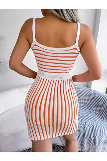 Kokosh moda Rochie de tricot mini cu bretele - fără mâneci, cu detaliu de fereastră și model cu dungi