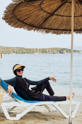 Haşema Mesh Detailed Black Jelly 5 Piece Hijab Swimsuit Set