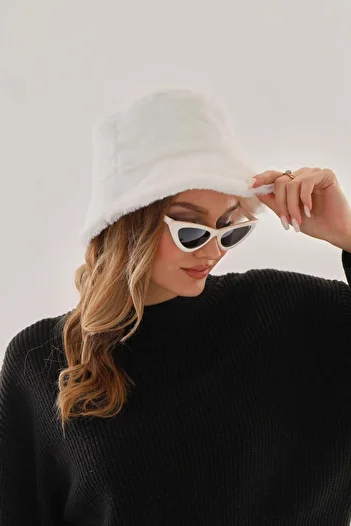 Ritagarcia Plush Bucket Bucket Hat