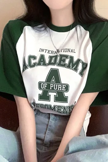 MODAGEN Μπλουζάκι με στάμπα Academy Unisex Green Crew Neck Oversize