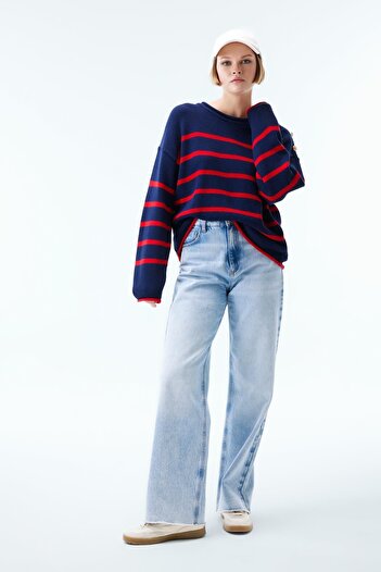 DeFacto Relaxed Cut Crew Neck Sweater - Z9077az23wn