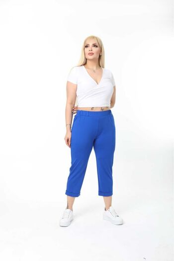 Esina Women's Diver / Scuba Fabric Capri Pants