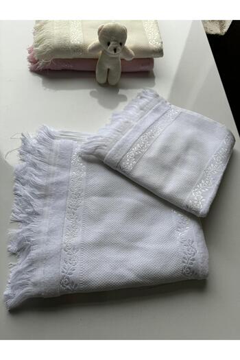 TUTUYA TEXTIL Дівчача Fiesta Soft рушник - Етамін вишивка з мамою