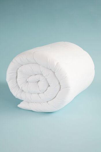 OTHELLO White Micra Quilted Quilt - 195x215 Cm
