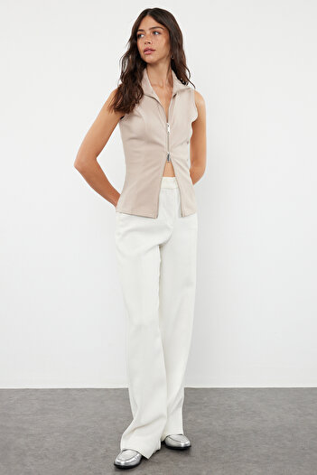 Trendyol Collection Mink Stand Collar Zippered Fitted/Flexible Body-Fitting Knitted Blouse TWOSS24BZ00070