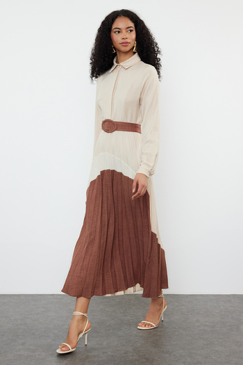 Trendyol Modest Φόρεμα υφαντό πουκάμισο - Μοτίβο σε καφέ μπλοκ TCTSS24EB00119