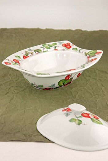 Bursa Porselen Dekor Oval Porcelain Butter Bowl - With Strawberry Lid