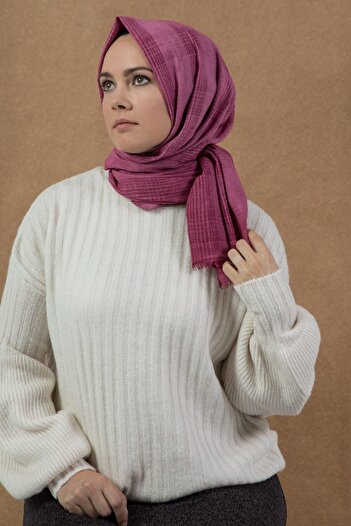 LYRA Cherry Tetra Texture Shawl 10104