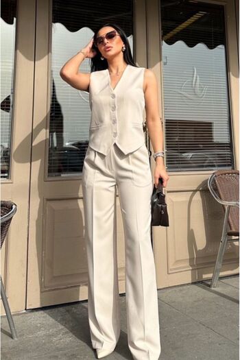 pembekurdelem Stone Colored Women's Classic Vest and Trousers Set