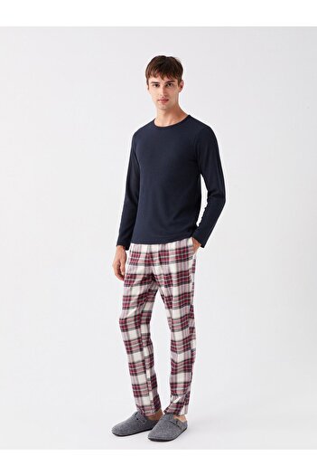 LC Waikiki Pantaloni de pijama standard pentru bărbați cu modele în carouri