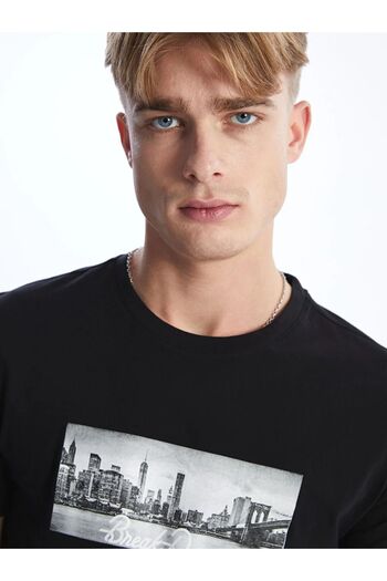 LC Waikiki Ανδρικό μπλουζάκι LCW Casual Crew με κοντό μανίκι με εμπριμέ χτενισμένο βαμβάκι