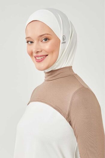Melodi Scarf Milky Brown Colored Turtleneck Neck Collar Sleeves